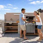Trilux, Infinity Pool, Jacuzzi, Bbq וילה *