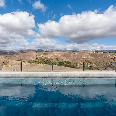 Villa Trilux, Infinity Pool, Jacuzzi, Bbq *
