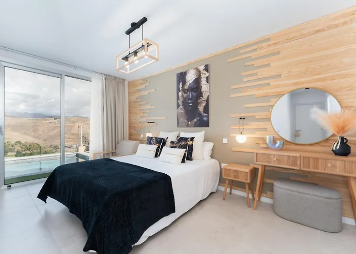 Villa Trilux, Infinity Pool, Jacuzzi, Bbq *