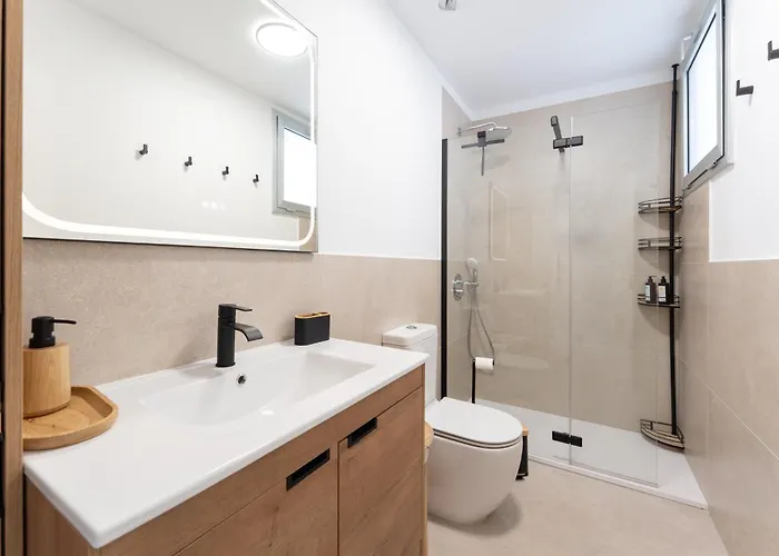 Trilux, Infinity Pool, Jacuzzi, Bbq