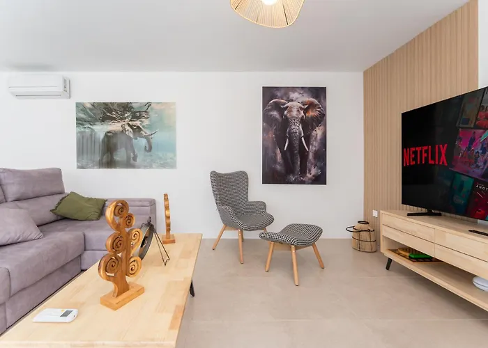 Trilux, Infinity Pool, Jacuzzi, Bbq